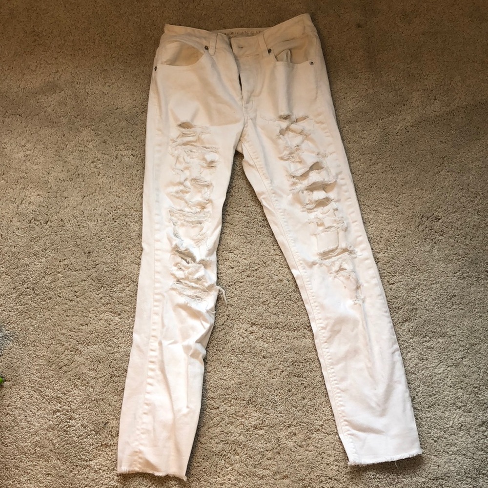 AE white ripped jeans